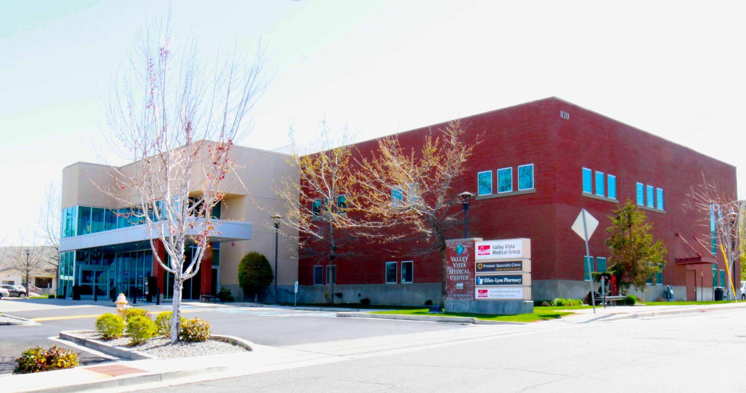 0011_ValleyVist-Building PHoto_ Powerlines Removed