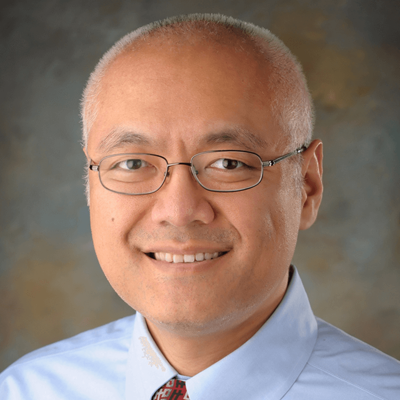 J-Yang John Yang Associate Faculty Headshot